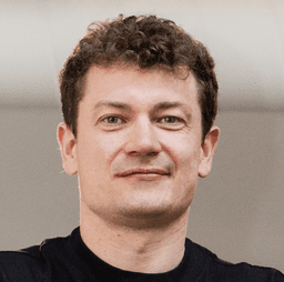 Dr. Nikita Tarasov